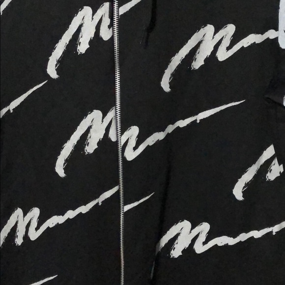 boohoo Man onesie - Picture 3 of 7